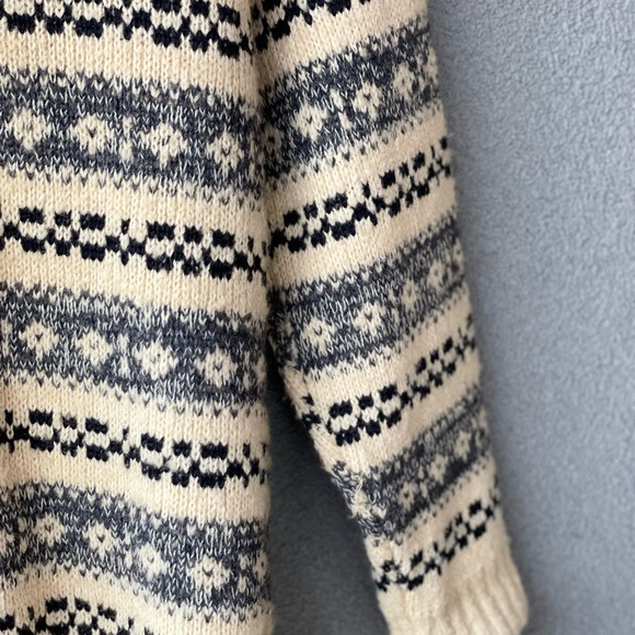 Tundra Wool Sweater, Pure Wool Cardigan, Size Small, Black, Grey, Beige Sweater, - Picture 9 of 12